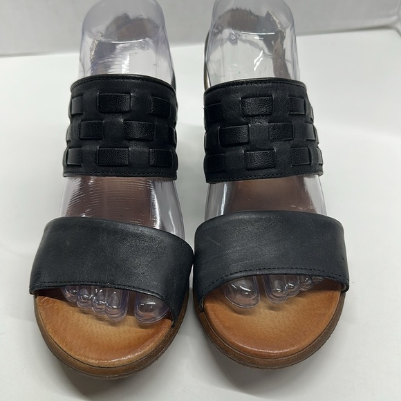 Miz Mooz Constance Sandals Shoes Open Toe Ankle Strap Braided Leather Black US 7 - Picture 2 of 9